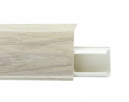 Пластиковый плинтус Royce №526 Дуб Орегон (55х23х2200мм) в Перми