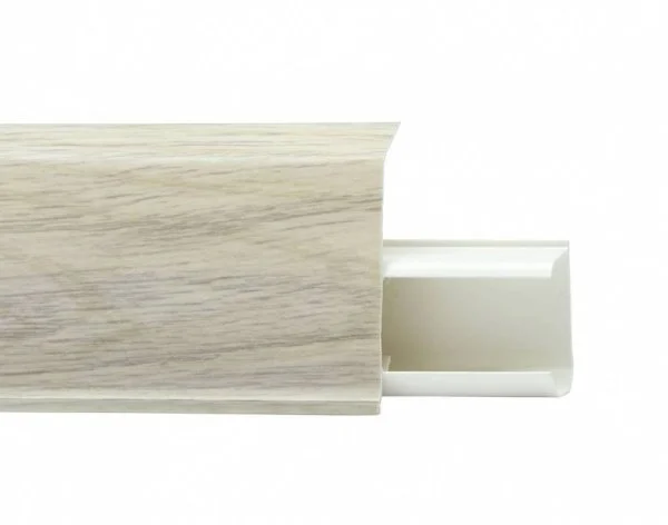 Пластиковый плинтус Royce №526 Дуб Орегон (55х23х2200мм) в Перми