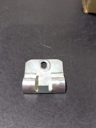 Клипсы к плинтусу MDF Bonkeel (50шт) в Перми