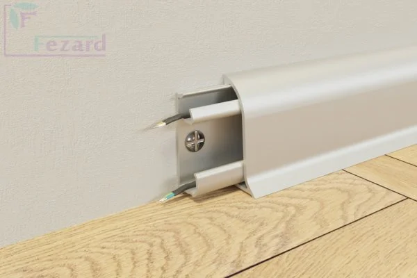 Алюминиевый плинтус Fezard Серебро 43х22х2,5м в Перми