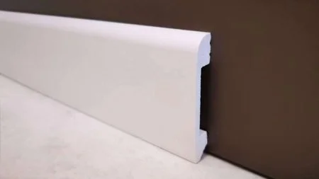 Плинтус Solid UHD 05/80 (80х13х2400 мм) в Перми